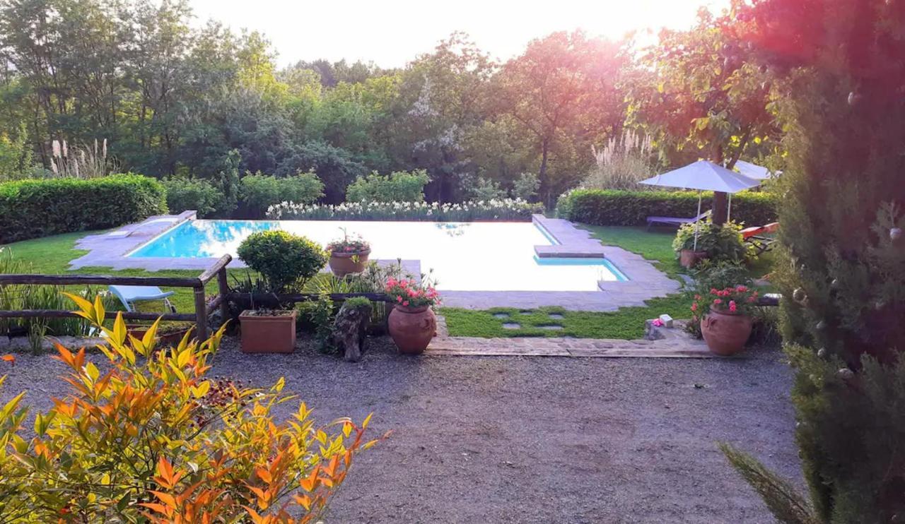Tuscan Hills Near Florence - Stone House ヴィッキオ エクステリア 写真